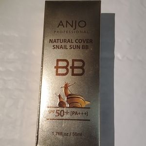 BB CREAM